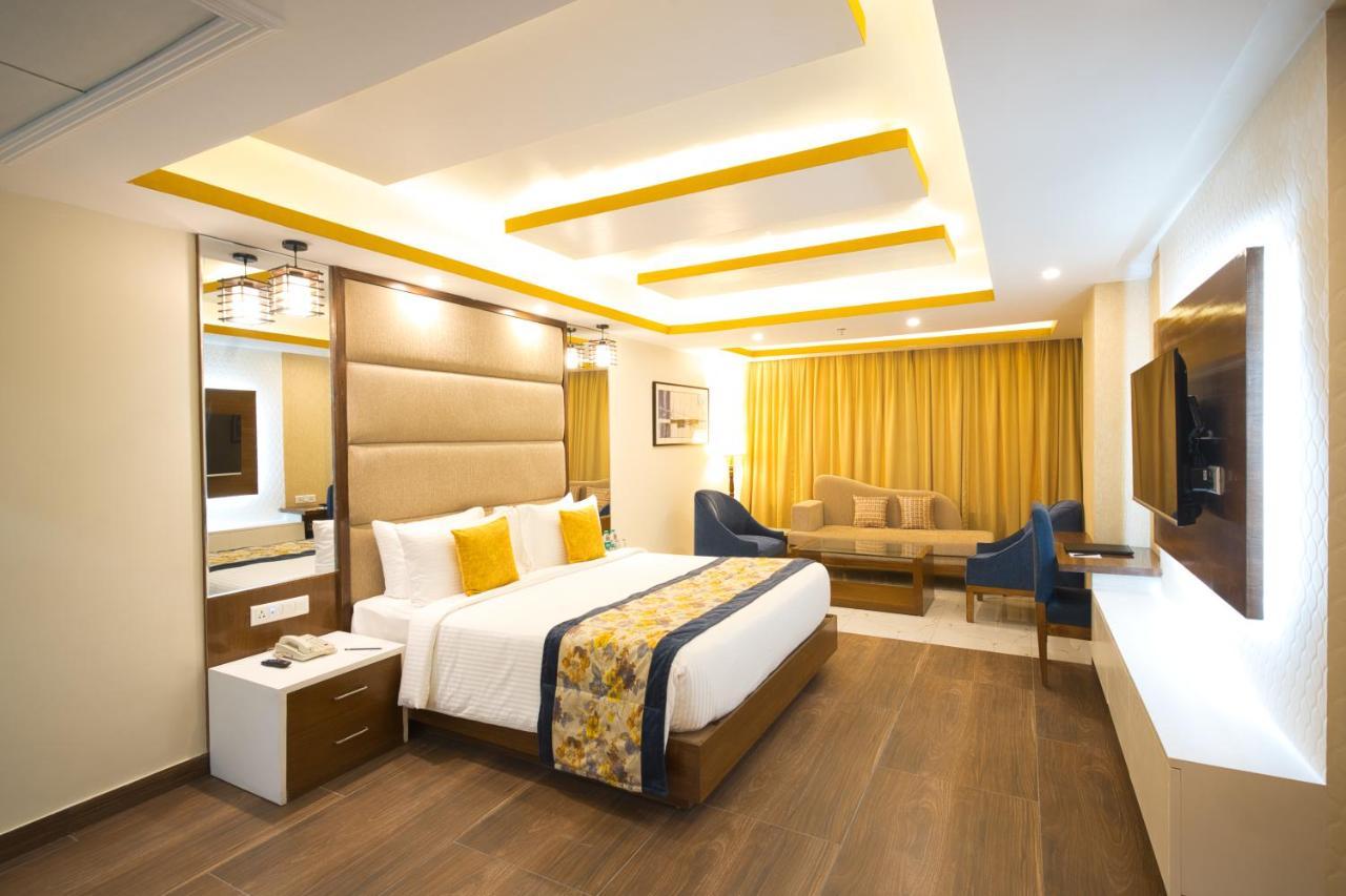 Effotel By Sayaji Dehradun Exteriör bild
