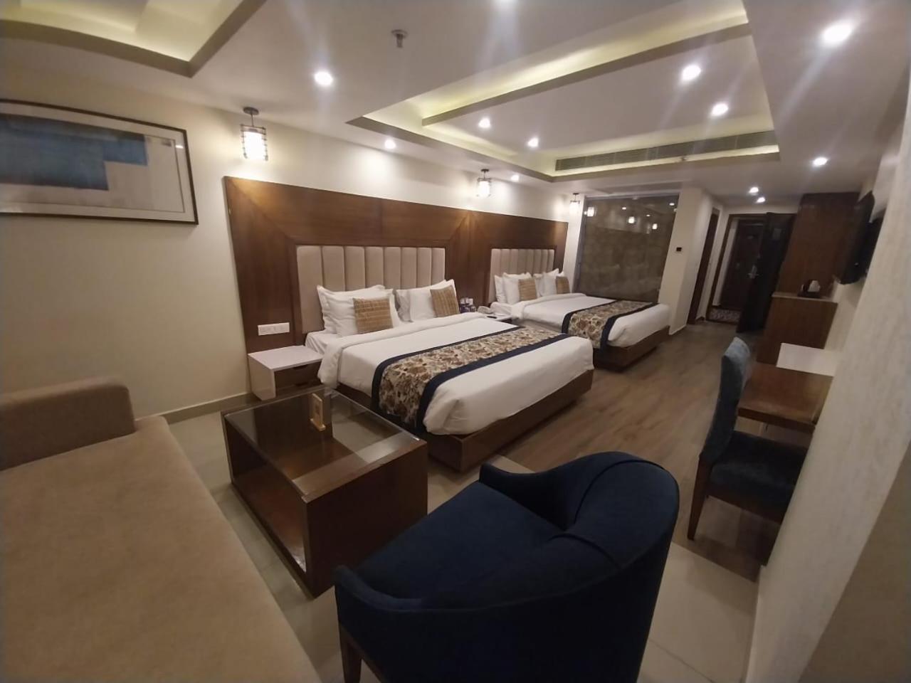 Effotel By Sayaji Dehradun Exteriör bild
